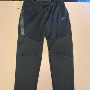 Nike Tech Joggers